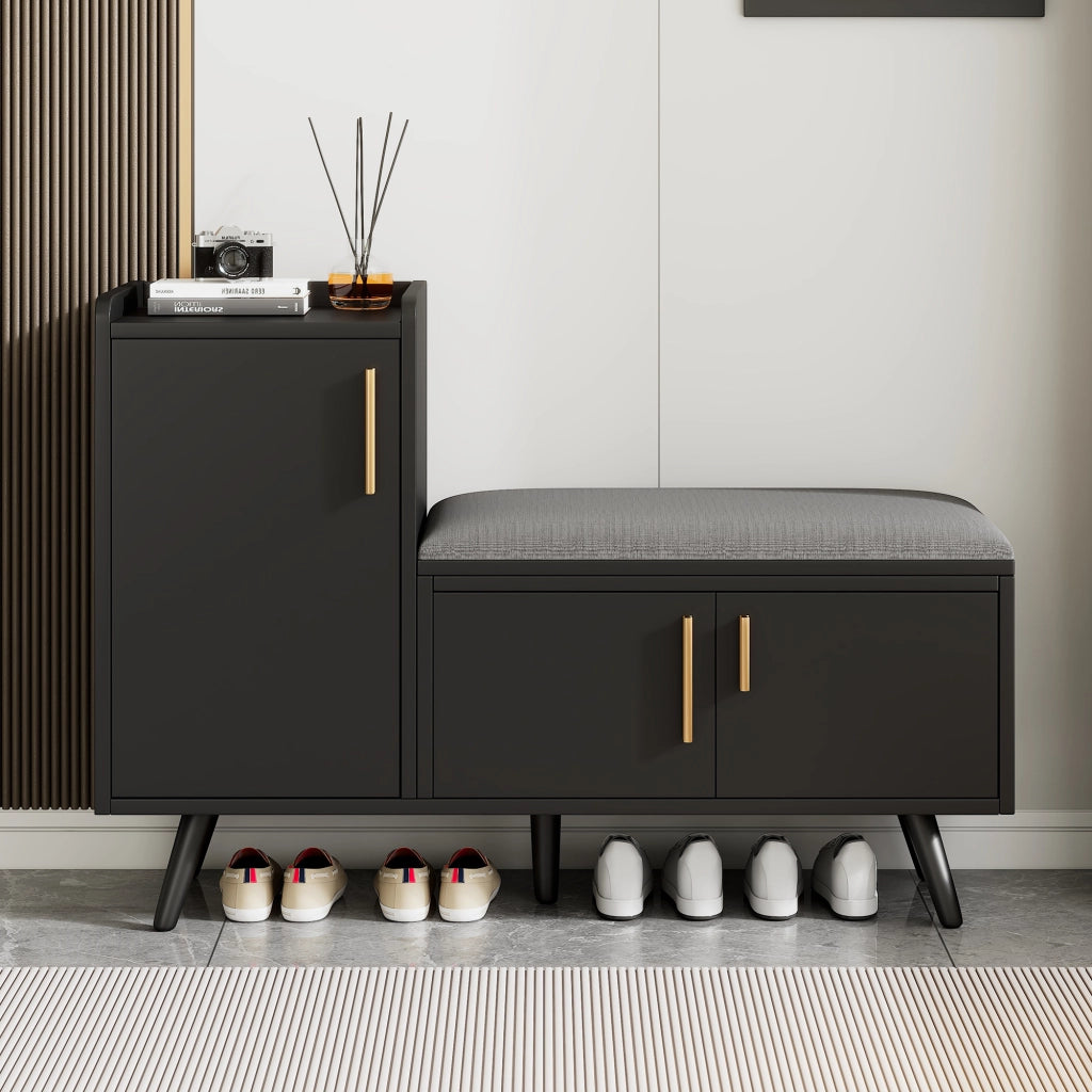 Scarpiera con seduta; 3 ante e ripiani regolabili - in truciolare - 100x34x68.5 cm - nero