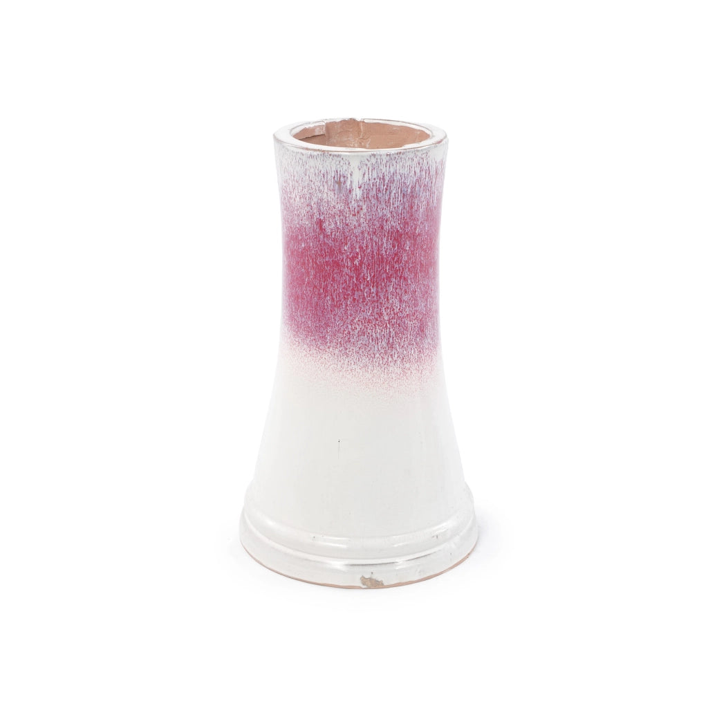 Fontana da giardino in ceramica fatta a mano con vasca ampia e piede alto, smaltatura bianca e rosa per esterni