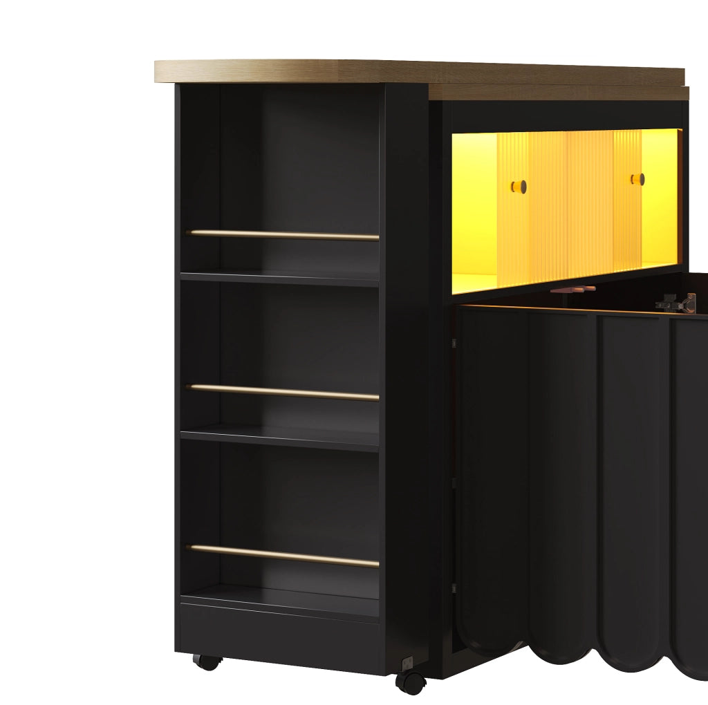 Tavolo bar 135-205x39x100 cm con ruote; LED e porta USB in MDF e vetro nero