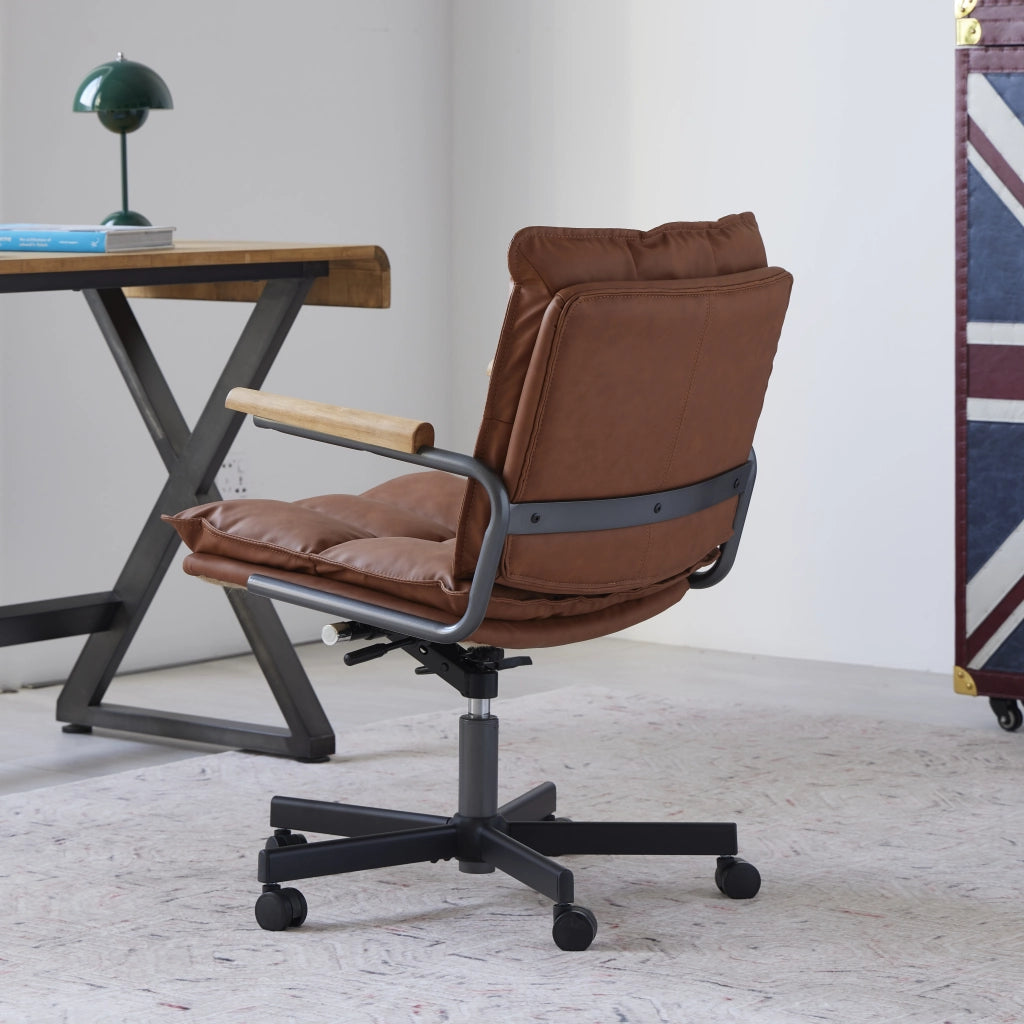 Sedia da ufficio in pelle sintetica girevole regolabile con supporto ergonomico e braccioli in metallo marrone