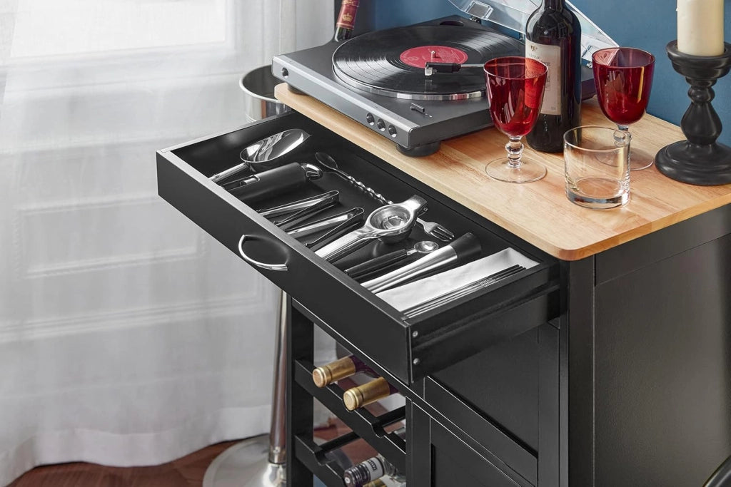 Carrello Cucina con Ruote, Isola Cucina Mobile con Cassetto e Portabottiglie, Mobiletto Salvaspazio con Piano in Legno di Gomma, Cucina da Esterno Credenza Nero 67 x 38 x 87 cm FKW45-SCH