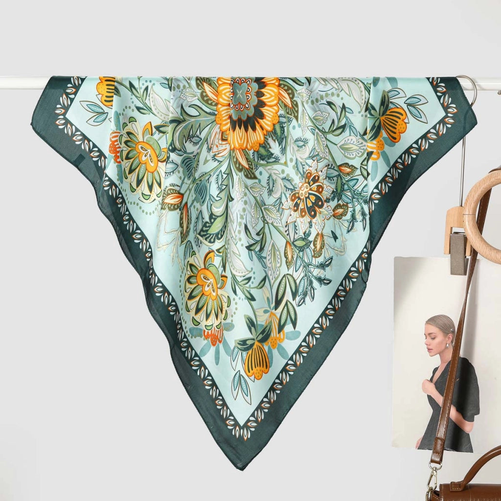 Nuova sciarpa da donna in seta stampata, stile coreano, sciarpa decorativa alla moda e versatile.