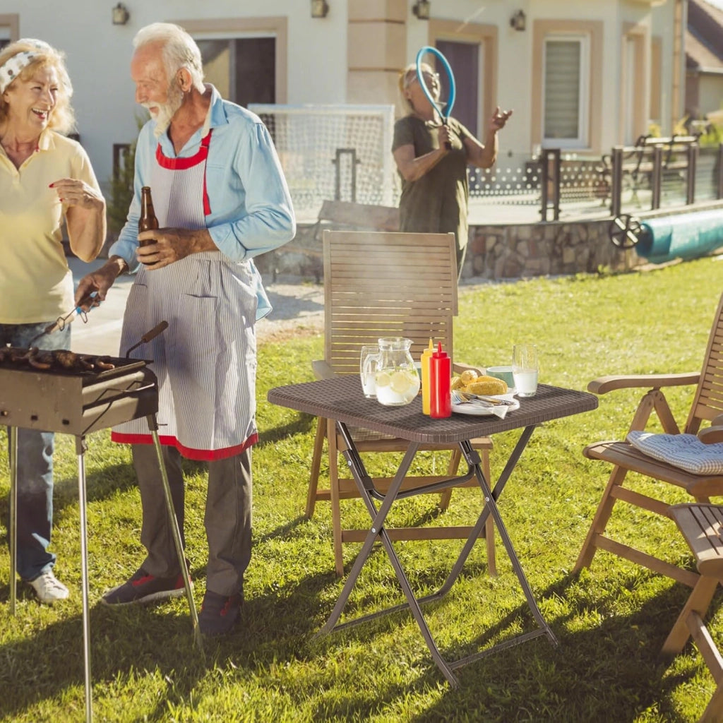 Tavolino Pieghevole Quadrato 60 cm, Tavolo da Pranzo per Interni ed Esterni con Piano in Rattan, Maniglia per Trasporto, Tavolo da Picnic per 4 Persone, Portata 50 kg