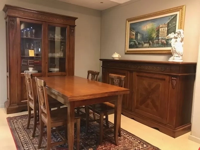 Soggiorno credenza contro mobile tavolo sedie arte povera classica - Mobili 2G