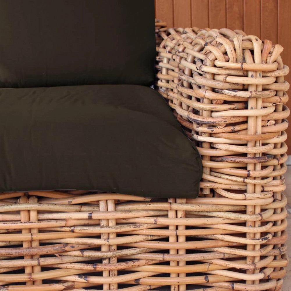 Set Salotto da Giardino Divano 2 Poltrone e Tavolino con Cuscini in Rattan Marrone