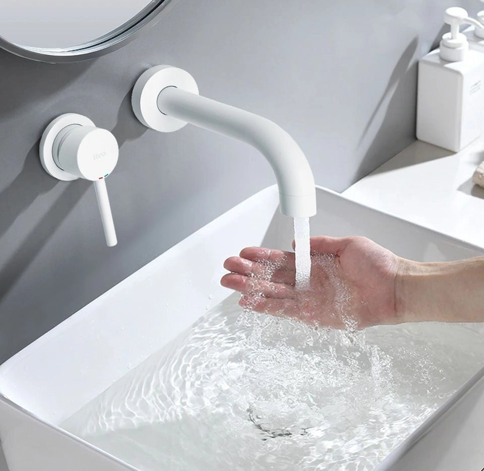 Rubinetto Da Incasso Rea Lungo White Mat + Box