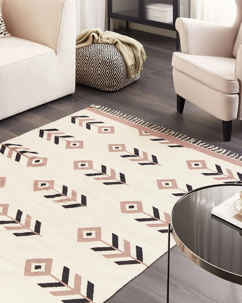 Tappeto Kilim Beige e Nero in cotone 160 x 230 cm a pelo basso Rettangolare reversibile Soggiorno moderno Camera da letto