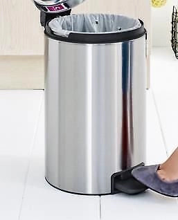 Brabantia 112041 NewIcon Pattumiera a Pedale 12 L Acciaio Inox Matt Steel Fingerprint Proof