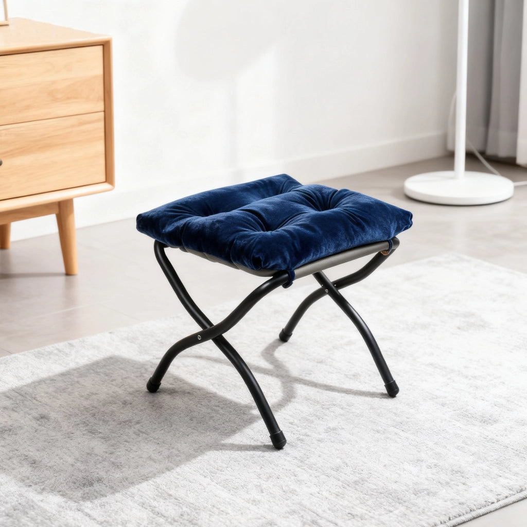 Poltrona relax con pouf, braccioli e tasca laterale in tessuto e metallo, per salotto e camera da letto, blu scuro