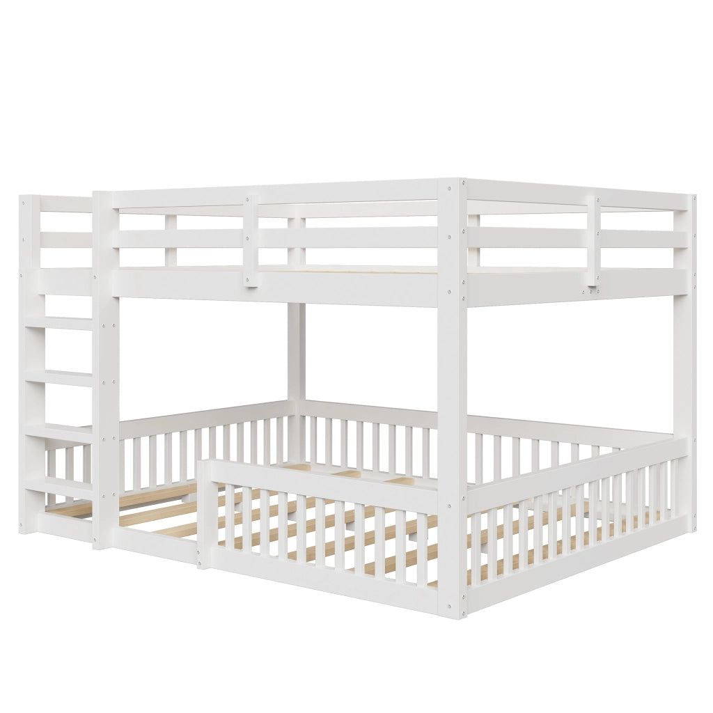 Letto a castello 160x200 cm bianco in pino e MDF con sponde; altezza 135 cm