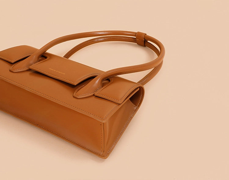 Borsa da spiaggia/a tracolla da donna in vera pelle, colore marrone.
