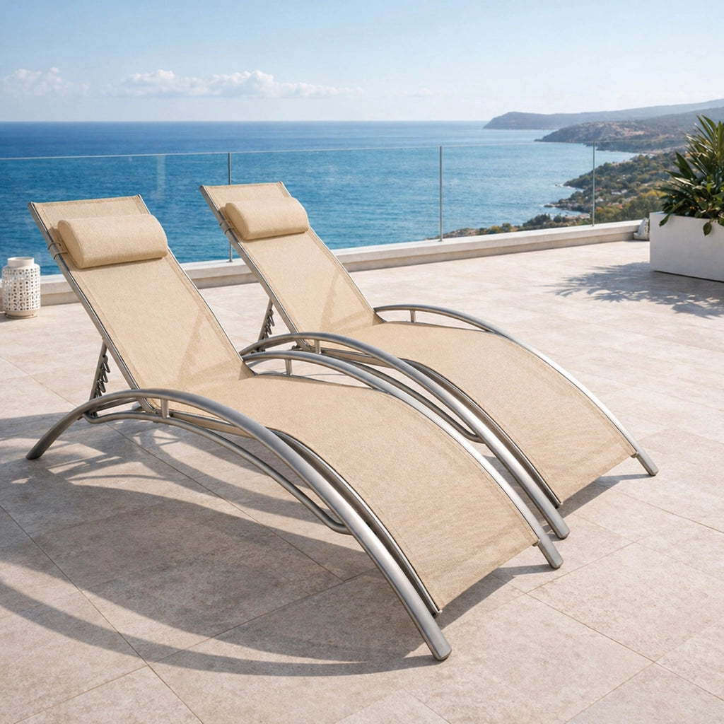 Set 2 Lettini Relax Reclinabili Da Esterno Con Schienale Regolabile 5 Posizioni In Textilene Traspirante Per Giardino Piscina Terrazza Outdoor 59 x 158 x 81.5 Cm Beige