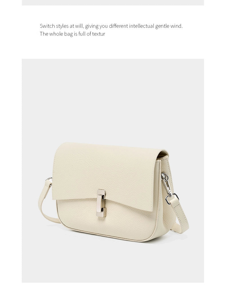 Borsa a tracolla quadrata da donna in vera pelle, modello a marsupio, colore bianco.