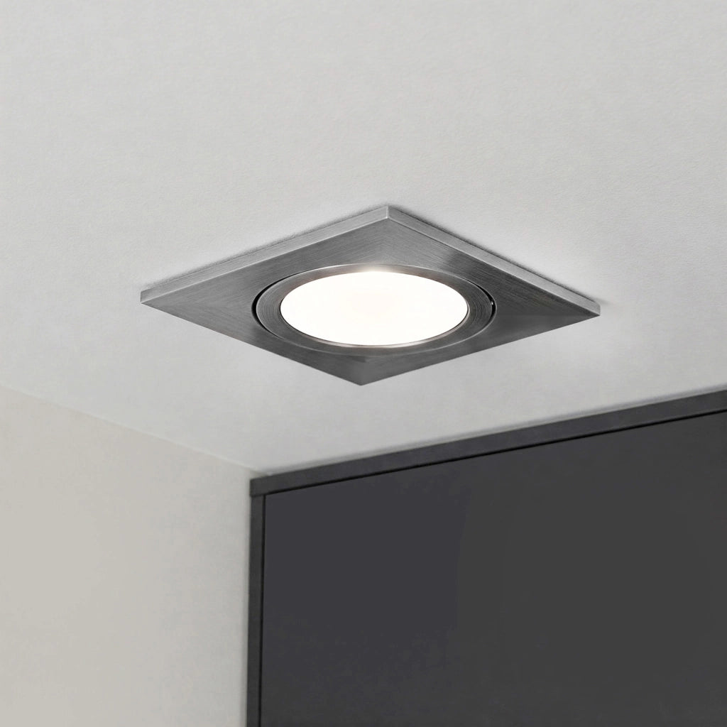 Faretto ad incasso LED 8W GU10 silver spazzolato quadrato foro 70mm moderno orientabile luce soffitto ingresso vetrina SPAZZOLATO 3000K