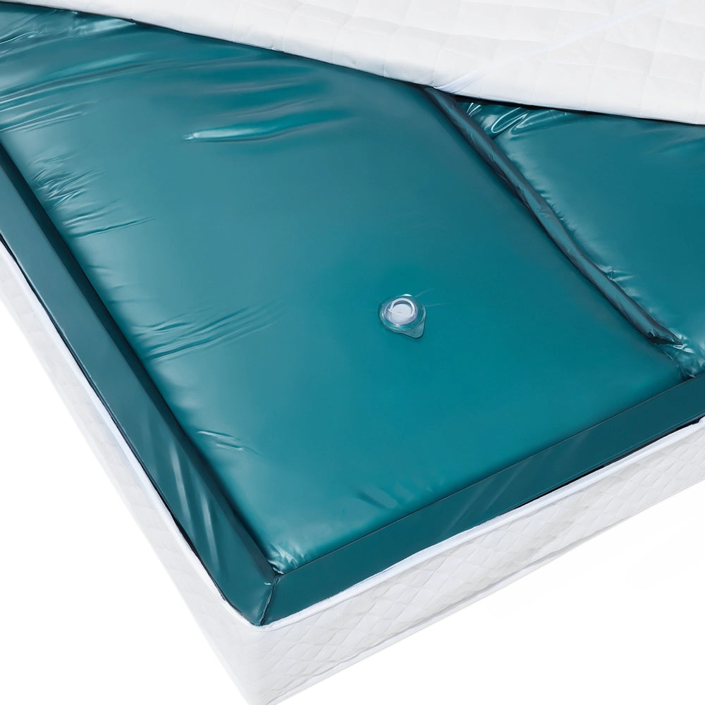 Letto ad acqua giapponese bianco 180 x 200 cm struttura in legno a basso profilo con materasso camera da letto