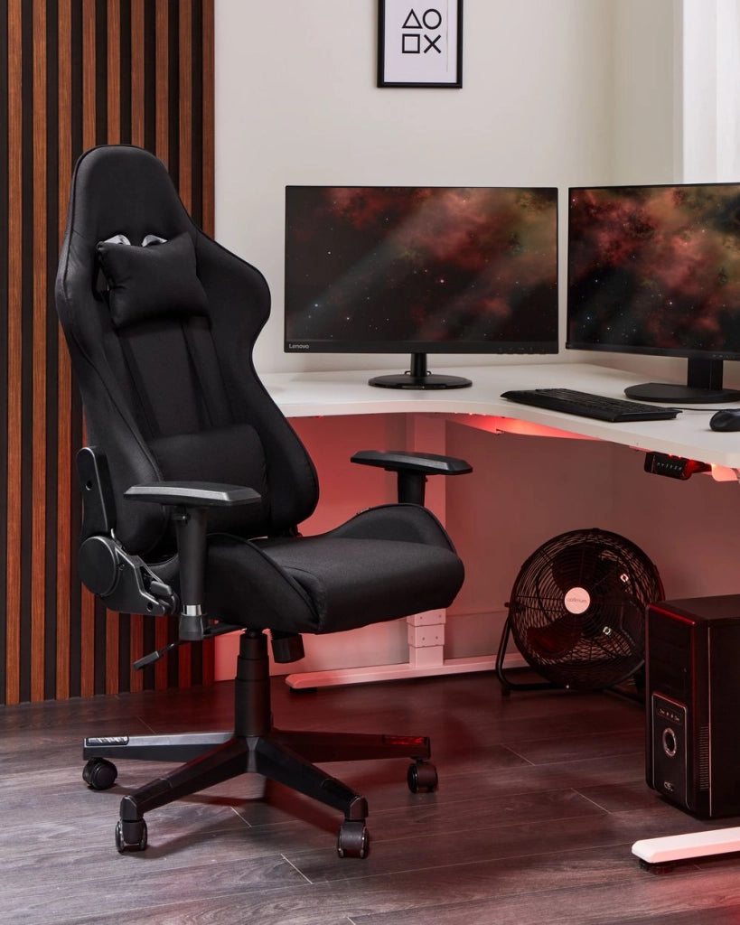 Sedia da ufficio ergonomica in tessuto con braccioli regolabili di colore nero poltrona gaming stile moderno