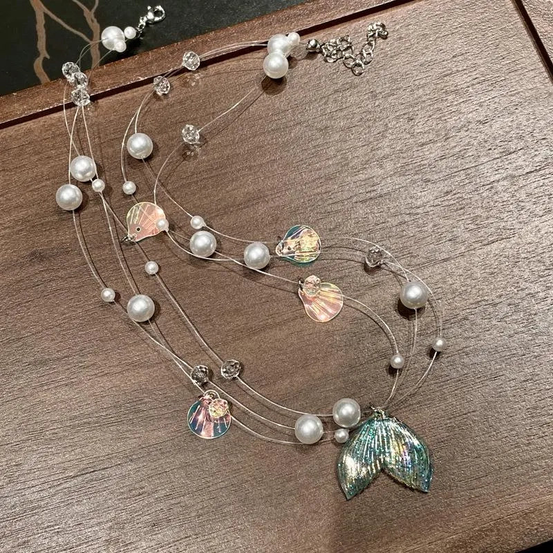 Collana di perline fatta a mano con motivo a dopamina: conchiglia, cristallo e perla