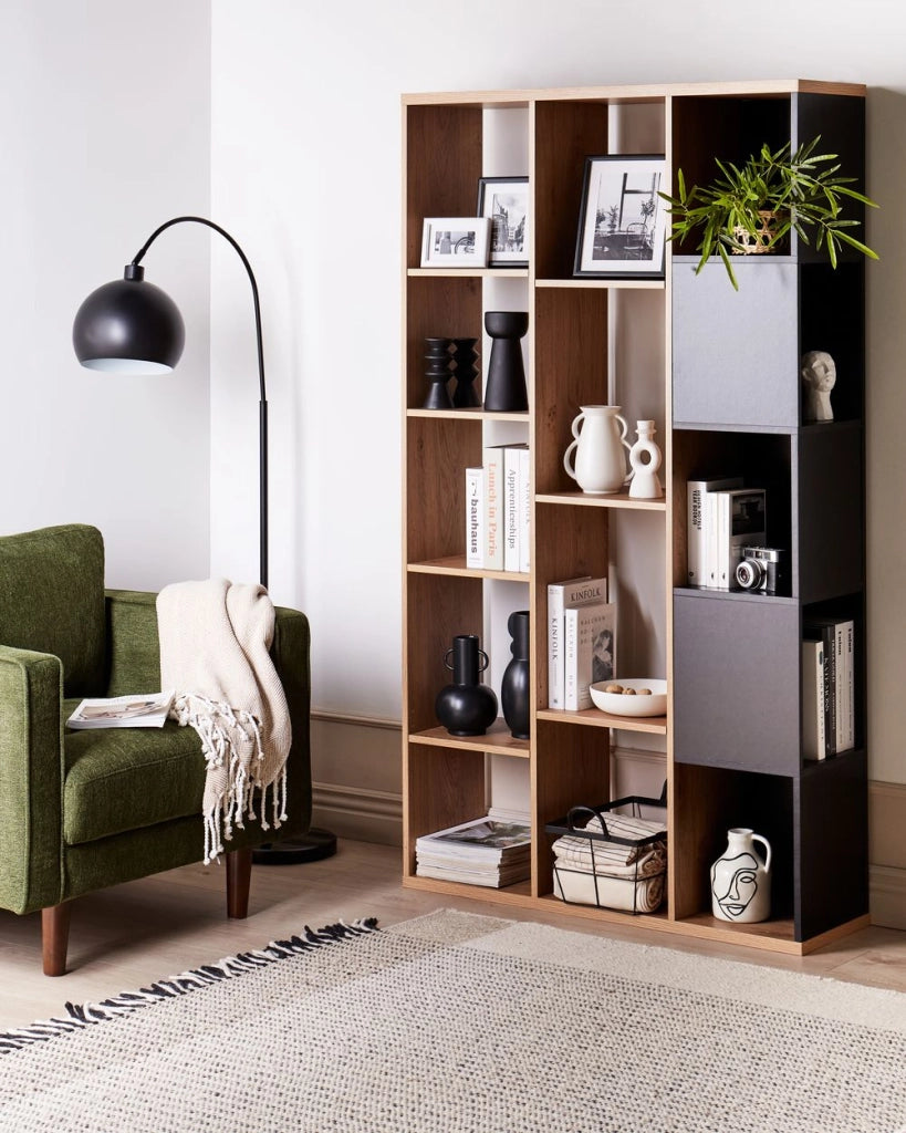 Libreria a 5 piani in particelle di legno nero con legno chiaro 99 x 26 x 175 cm Unità di scaffalatura Unità di visualizzazione di stoccaggio Armadio Soggiorno Camera da letto Moderno Minimalista