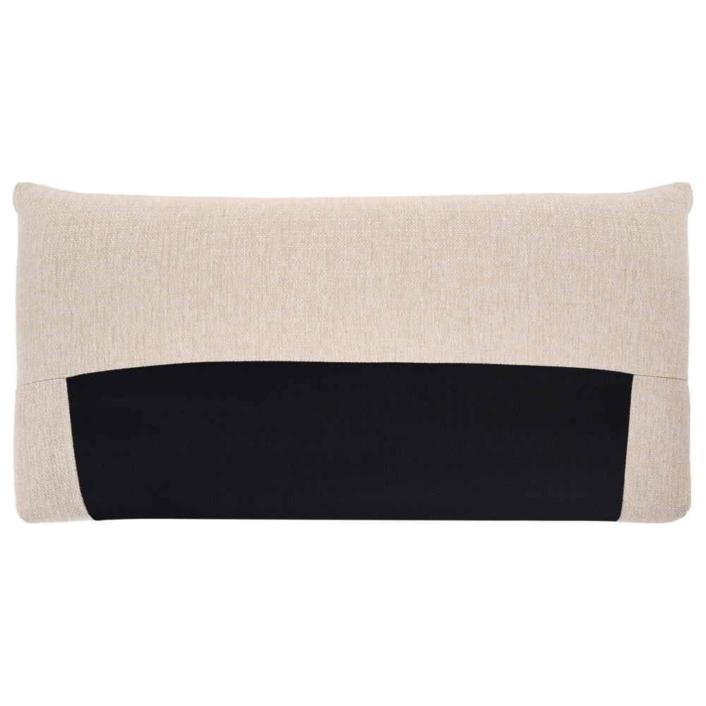 Poltrona in tessuto beige con gambe in legno morbido, da salotto con braccioli, stile moderno