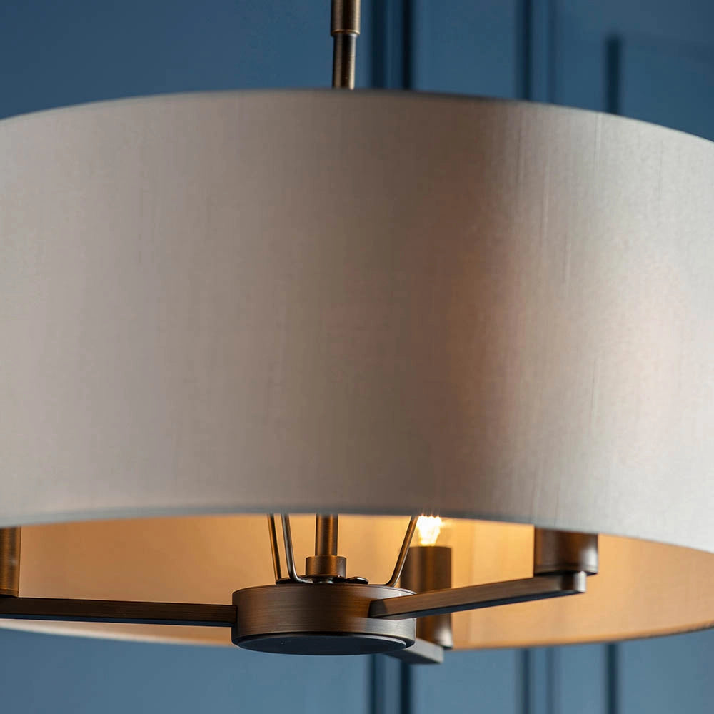 Lampadario 3 luci bronzo antico paralume lino E14 Daley
