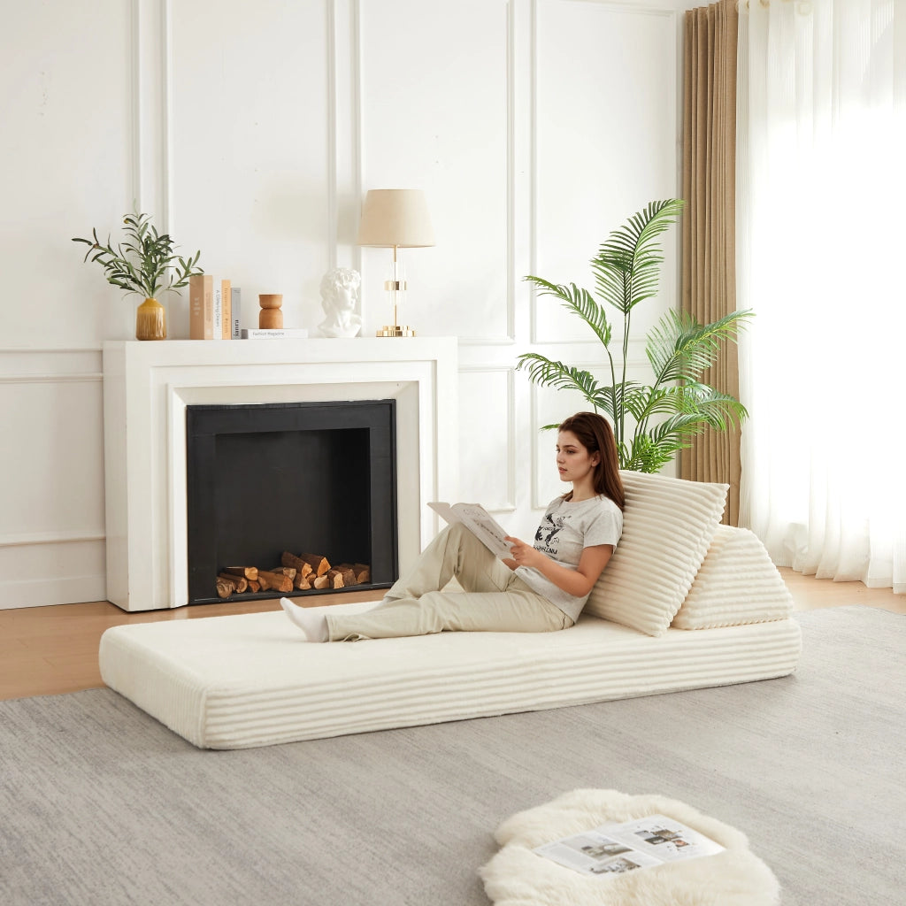 Divano modulare in corduroy beige da 211 cm, componibile, con schienali triangolari e braccioli riposizionabili