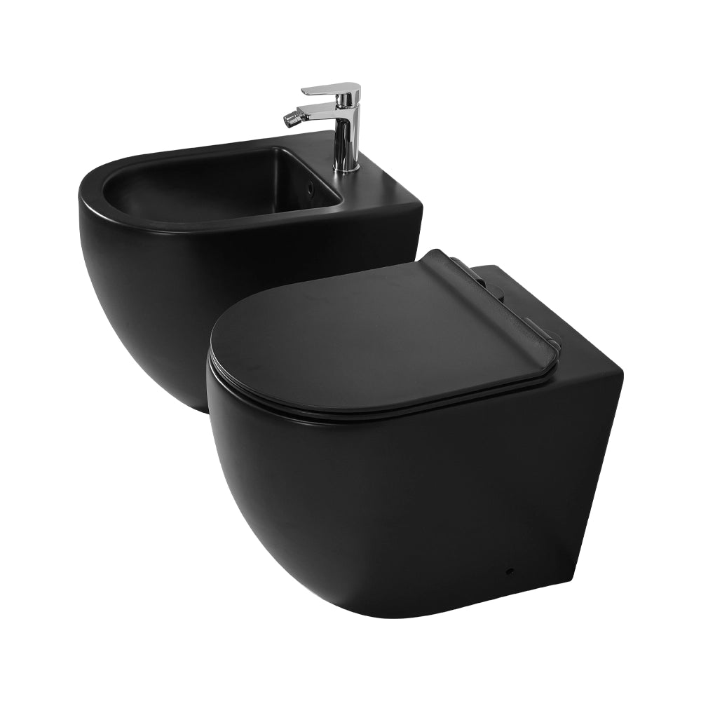 Sanitari Filomuro in ceramica nera opaca con copriwc e scarico a tornado Tokyo
