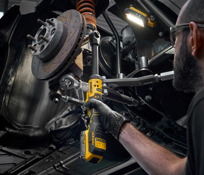 Cricchetto a batteria DeWalt DCF512EN 18V XR 1/2” testa aperta brushless