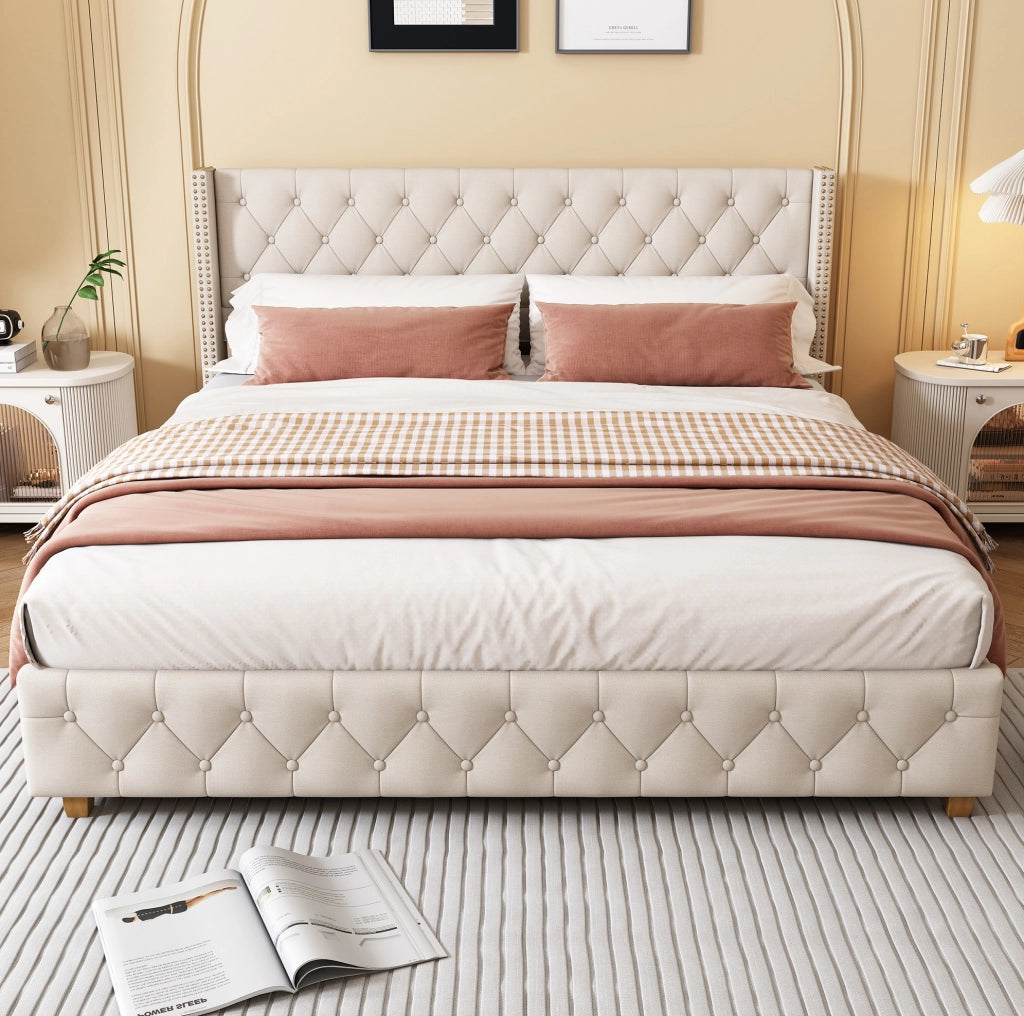 Letto imbottito 160x200 cm; testiera trapuntata con borchie; lino beige (Senza materasso)