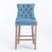 Set di 2 Sgabelli da Bar con Schienale Alto e Borchie Decorative; Gambe Regolabili; Velluto Azzurro Chiaro