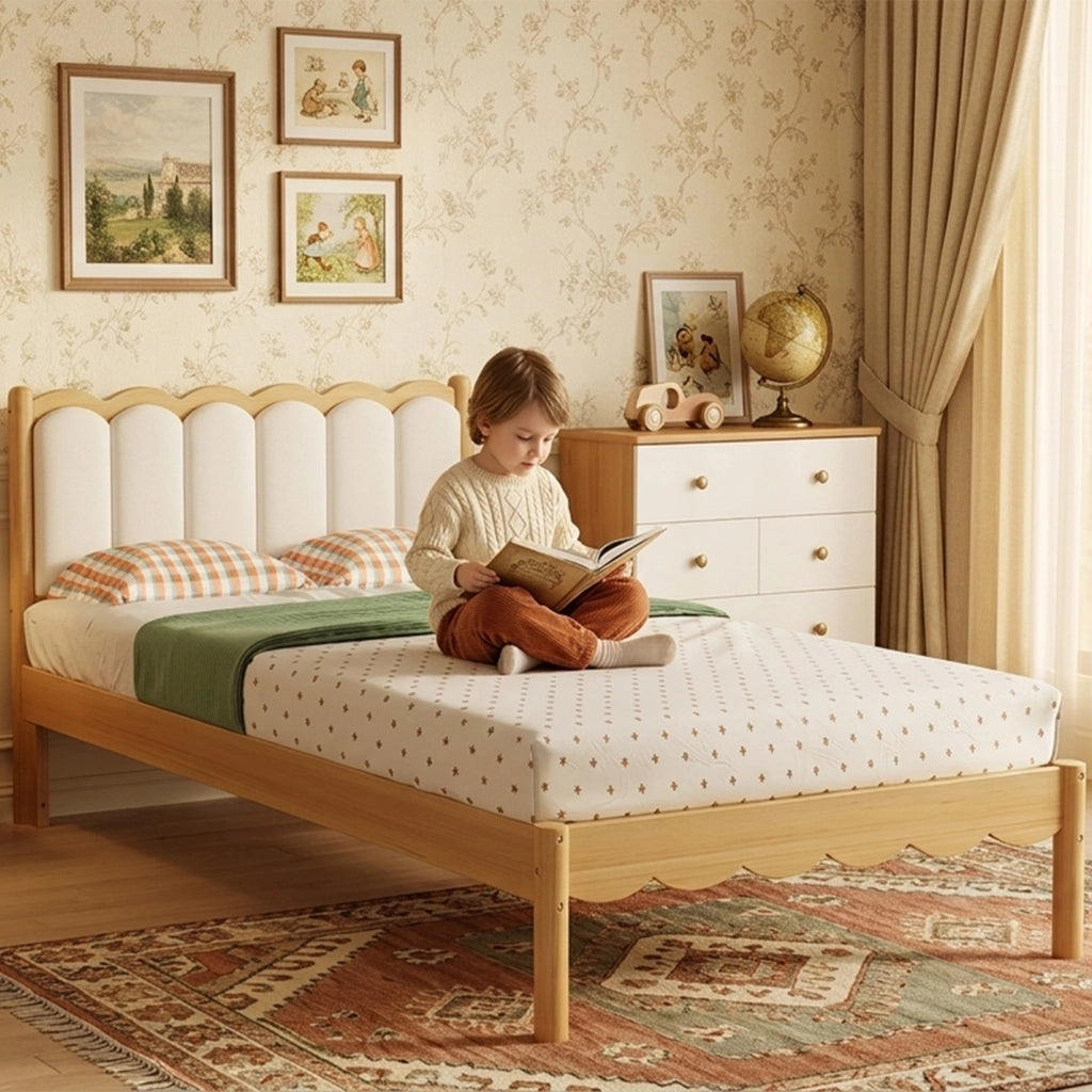 Letto per bambini 90 × 200 cm con testiera in PU, struttura in legno massiccio, senza materasso, beige naturale