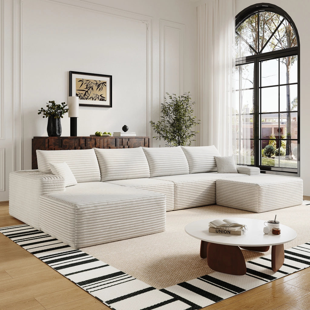 Divano modulare angolare con chaise longue; schiuma ad alta elasticità e montaggio semplice in tessuto bianco