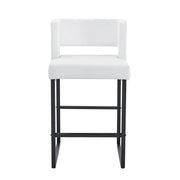 Set di 2 sgabelli da bar in stile nordico con seduta imbottita e gambe in metallo; in PU bianco e nero