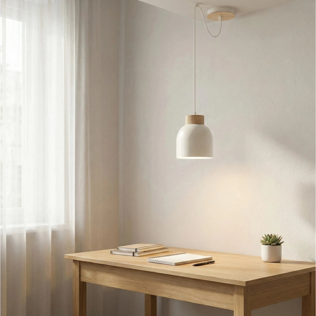 Lampada a sospensione KRU in acciaio bianco opaco e legno