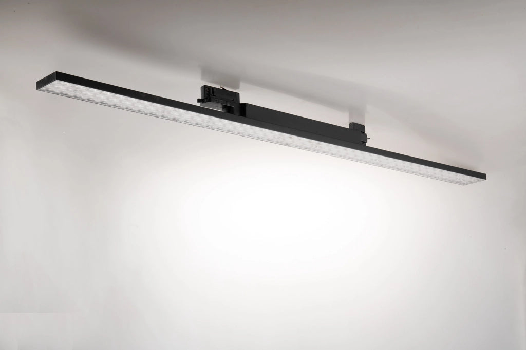 LAMPADA LED LINEARE PER BINARIO MAXWELL NERO 48W 6500LM 3000K 115,16X6,47X7,29CM