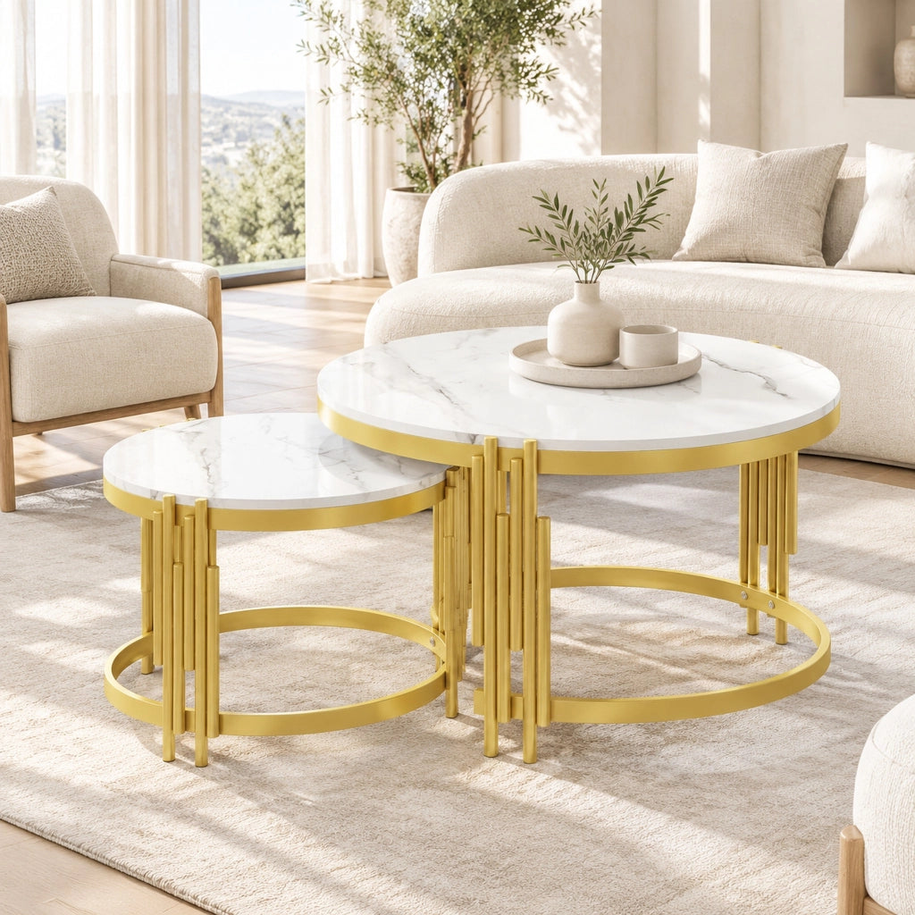 Tavolini bassi a incastro rotondi in MDF effetto marmo con struttura in metallo color ottone anticato; 2 pezzi