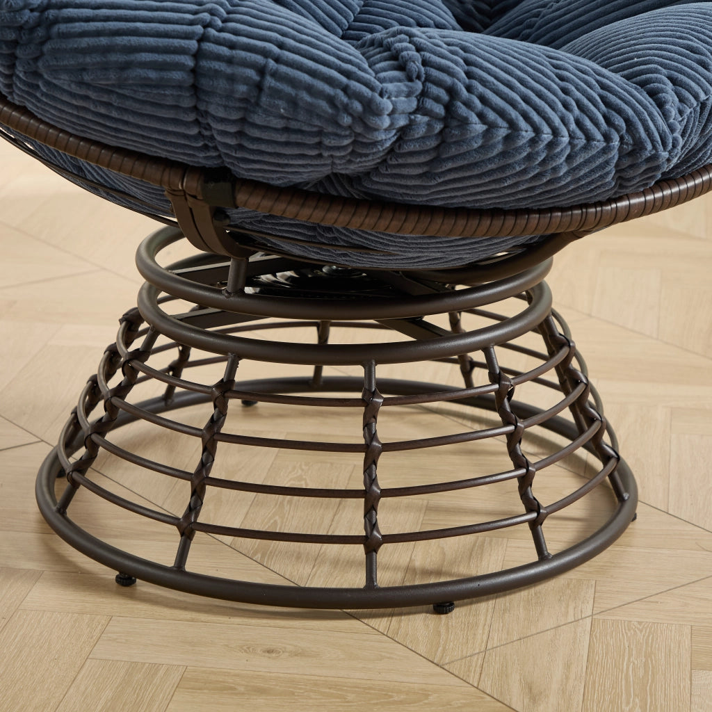 POLTRONA Papasan girevole 92x67 cm acciaio e rattan PE marrone con cuscino blu navy