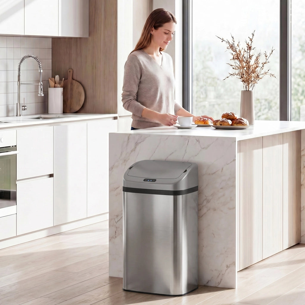 Bidone per rifiuti automatico 48L ¨C zephmum ¨C acciaio inox 33x25x69cm argento