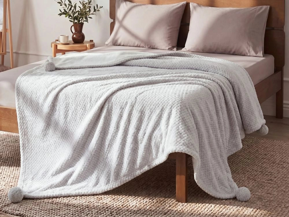 Coperta Poliestere Grigio Chiaro Morbida con nappe 150 x 200 cm