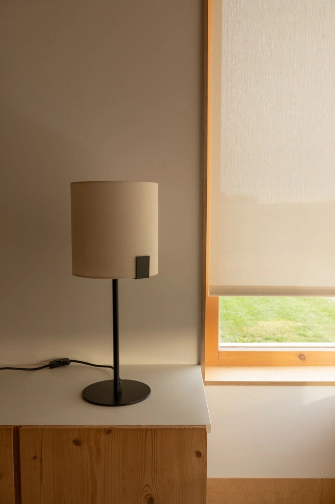 NILA, Lampada da Tavolo per Interni, Faro Barcelona