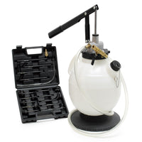 Riempitore d’olio di 7 litri con pompa ad azionamento manuale e 15 adattatori per veicoli diversi