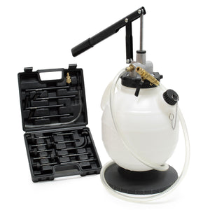 Riempitore d’olio di 7 litri con pompa ad azionamento manuale e 15 adattatori per veicoli diversi