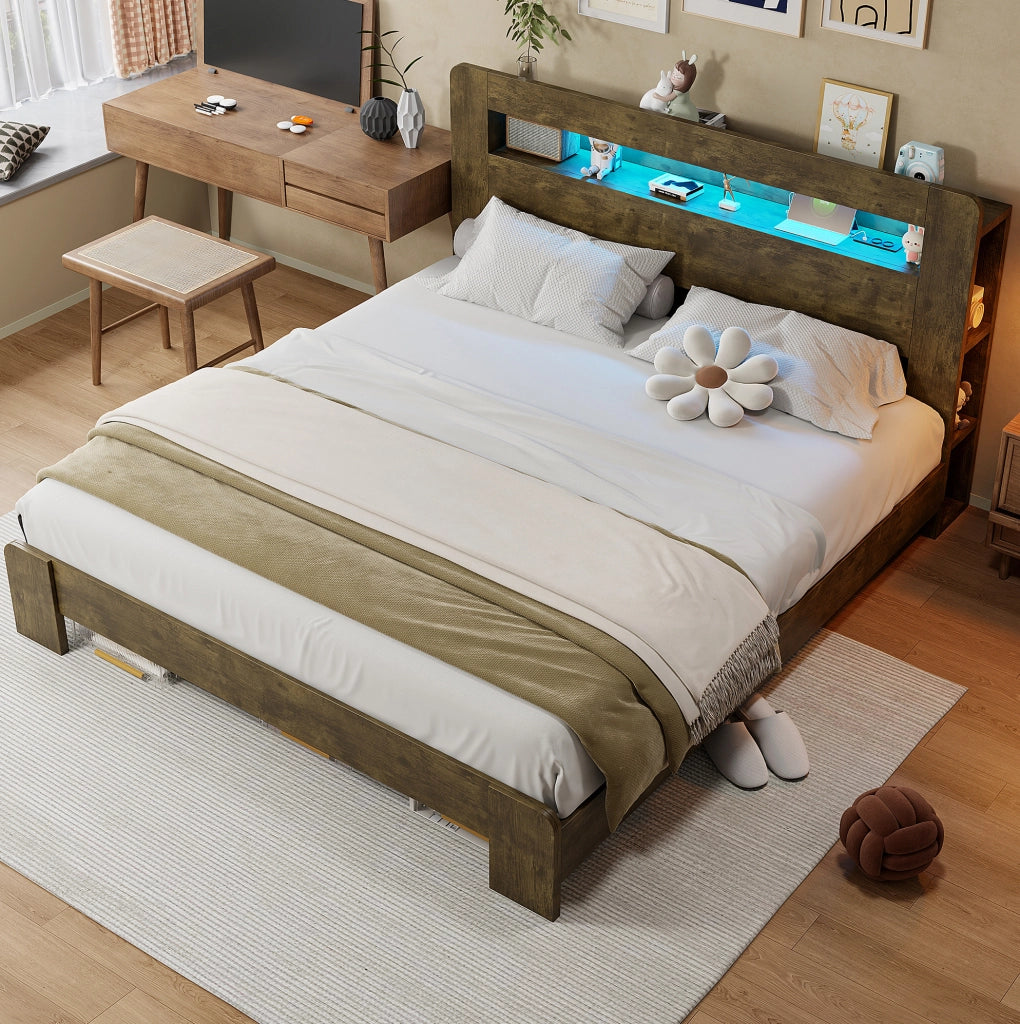 Letto 180x200 cm con testiera portaoggetti; LED e prese integrate in legno colore naturale