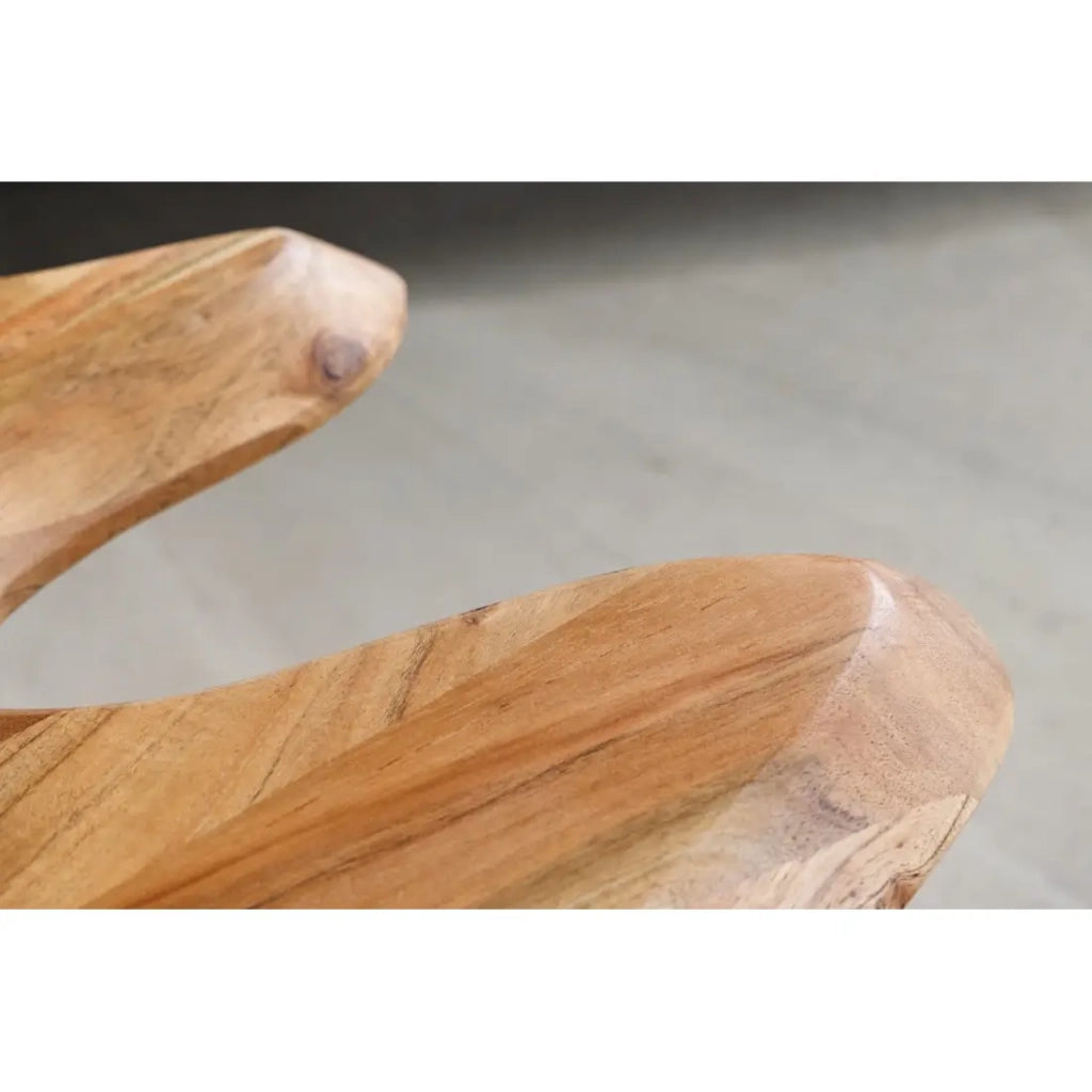 Table bassa RIVET in legno massiccio di acacia forma organica e metallo nero – tavolo design industriale naturale