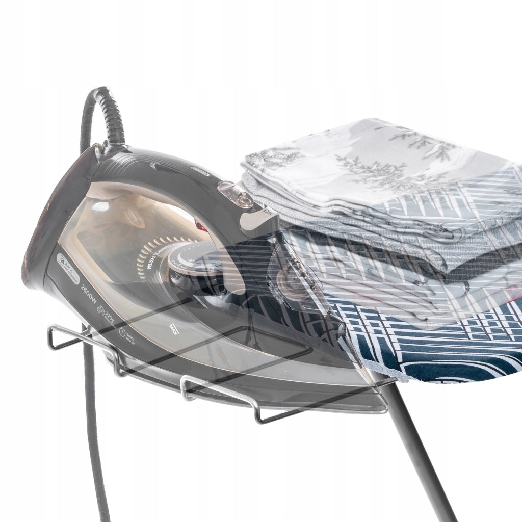 Asse da stiro pieghevole KADAX 104x30 cm con supporto per ferro da stiro, leggera e compatta.