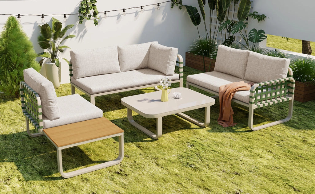 Set salotto giardino 4-5 persone: rattan; Divanooo esterno; cuscini seduta/schienale; crema albicocca