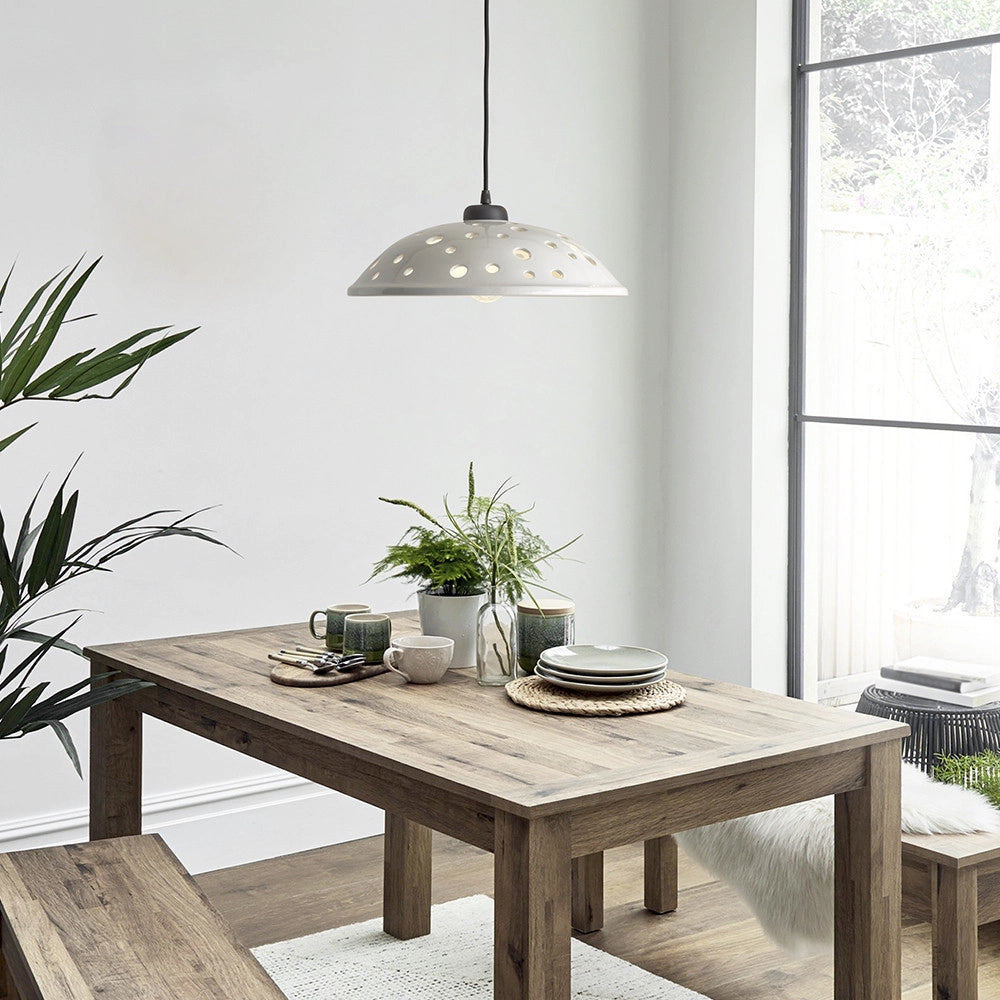 CONTEMPORANEA Sospensione in Ceramica Traforata D.38 cm Montatura Nera