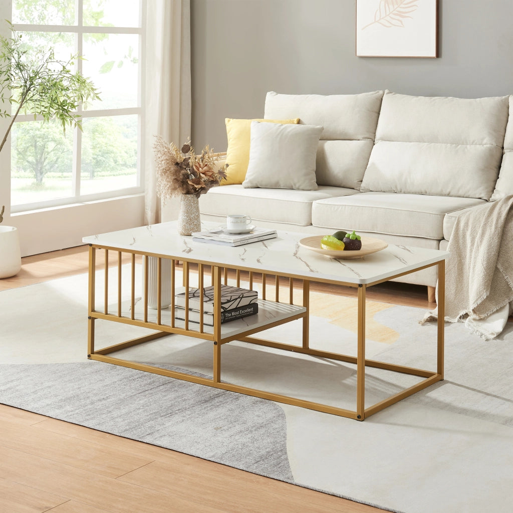 Tavolino Centrale da Salotto Raukurg con Ripiano 120 x 60 x 44 cm - Effetto Marmo Bianco / Dorato [en.casa]