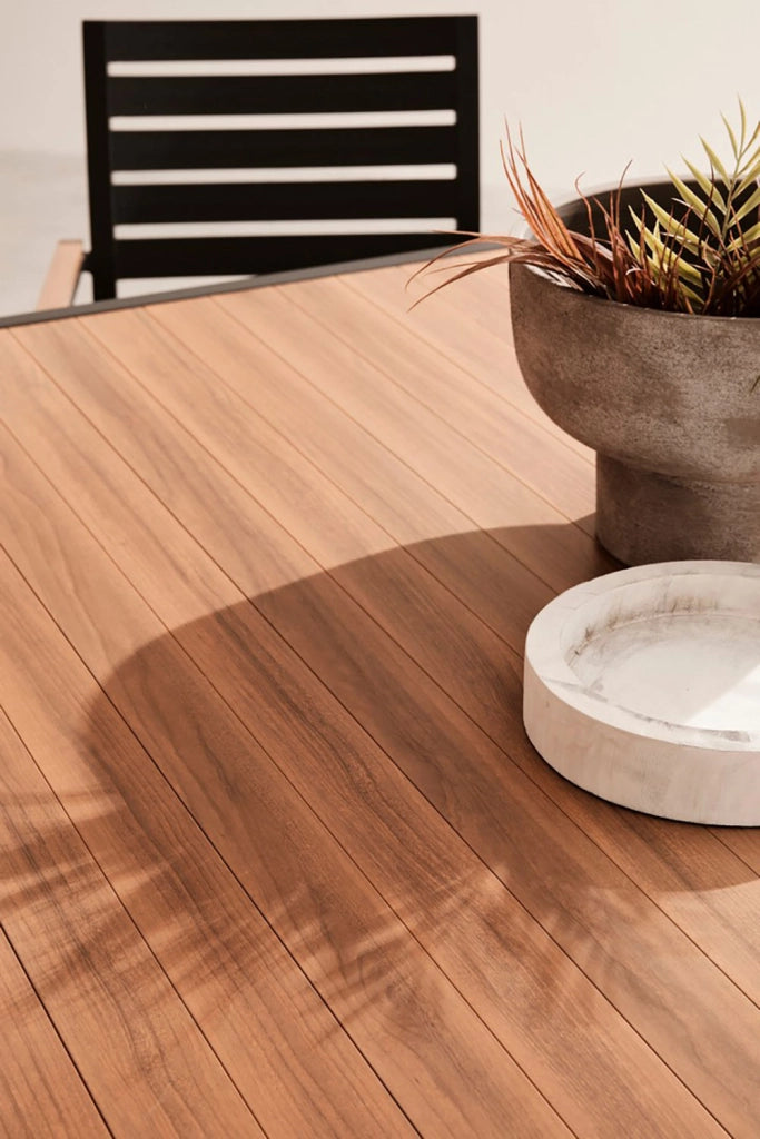 Tavolo da Esterno 136x136x75h cm in Alluminio e Polywood Hilija Naturale e Antracite