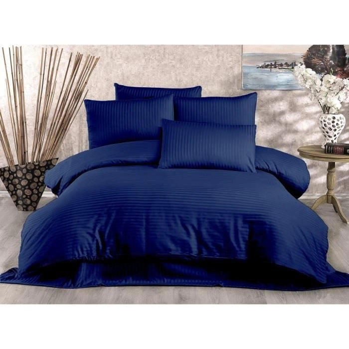 Completo letto - 1 copripiumino 220 x 240 cm + 2 federe 60 x 60 cm - 80% cotone, 20% poliestere - Blu