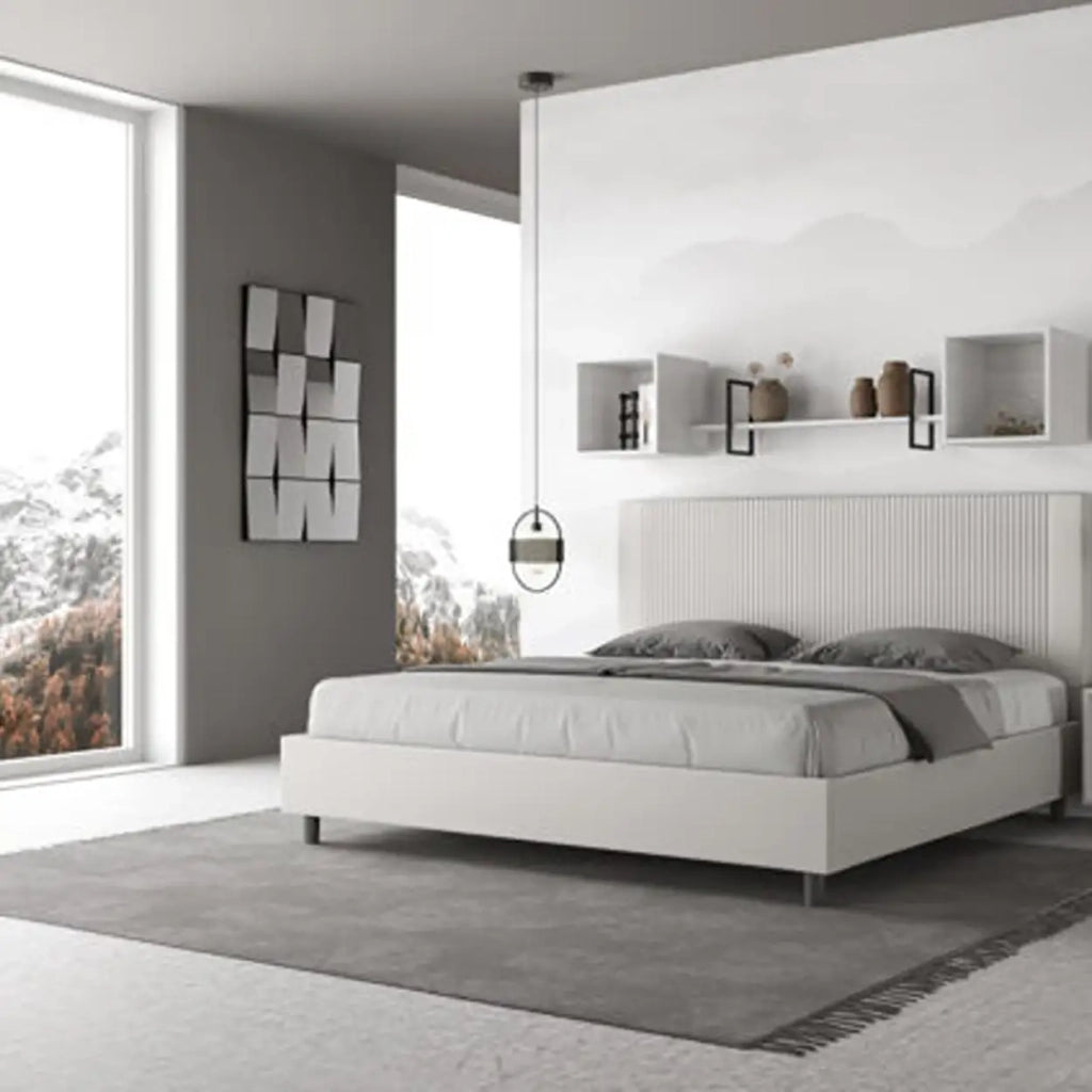 Letto matrimoniale king size con rete imbottito 200x210 similpelle bianco Goya